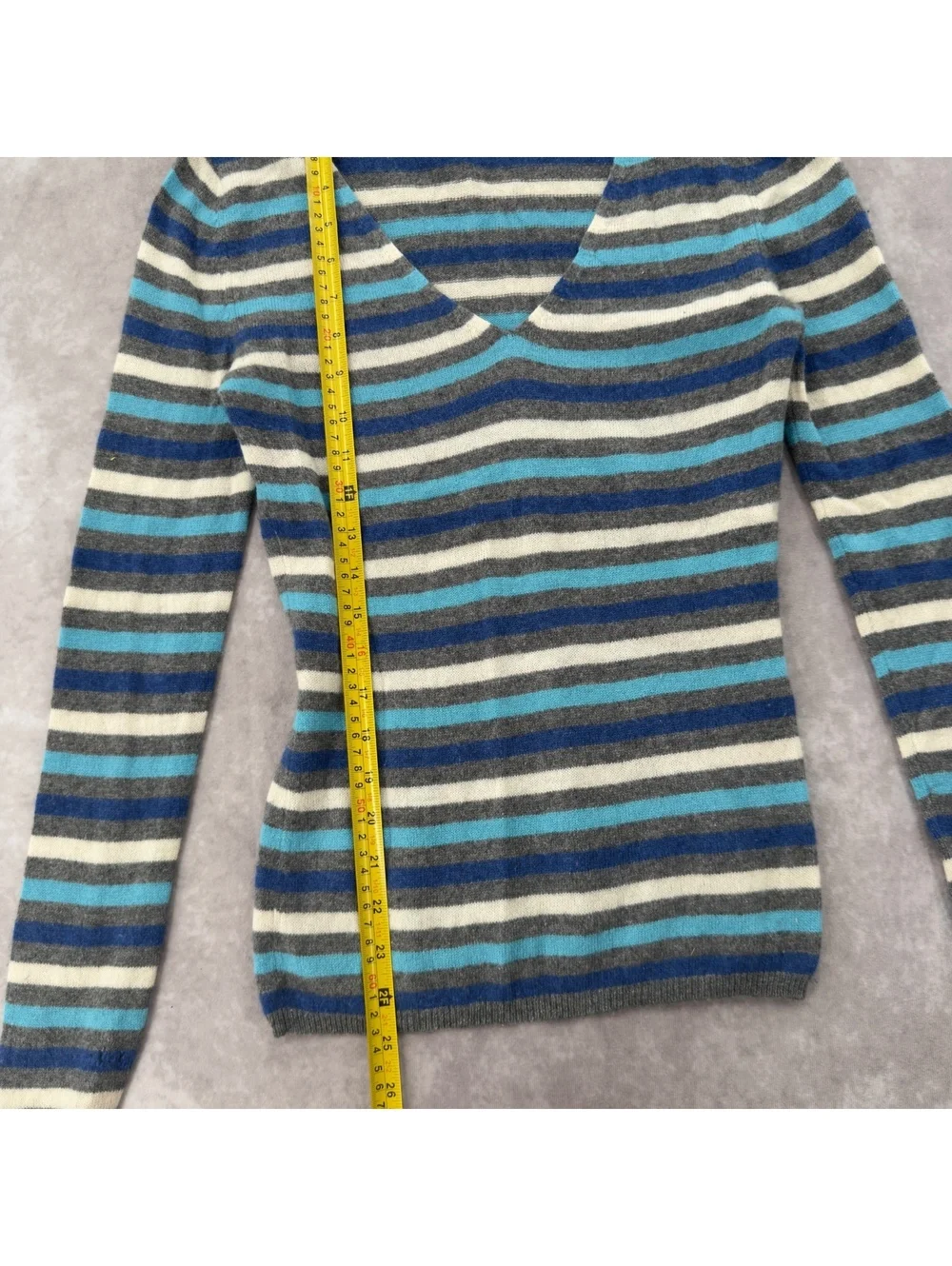 Vintage 90s Giorgio Barbara Striped 100% Cashmere V-Neck Sweater Blue Grey Y2K